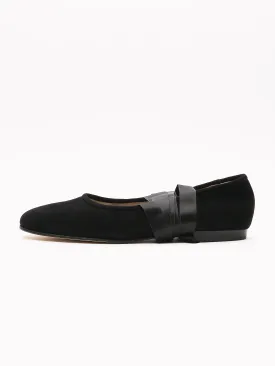 Black Musette Flat