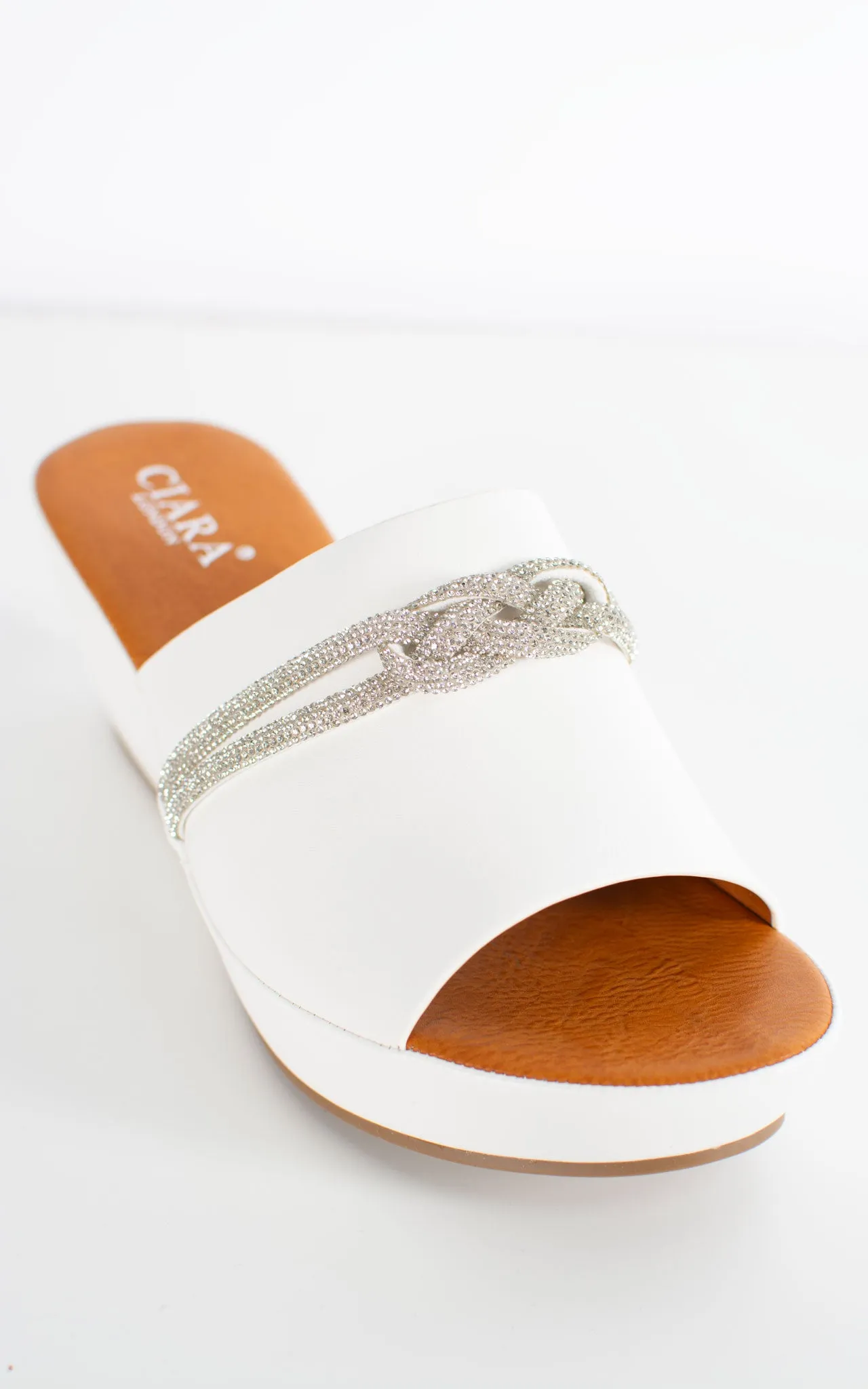 Carley Wedge | White