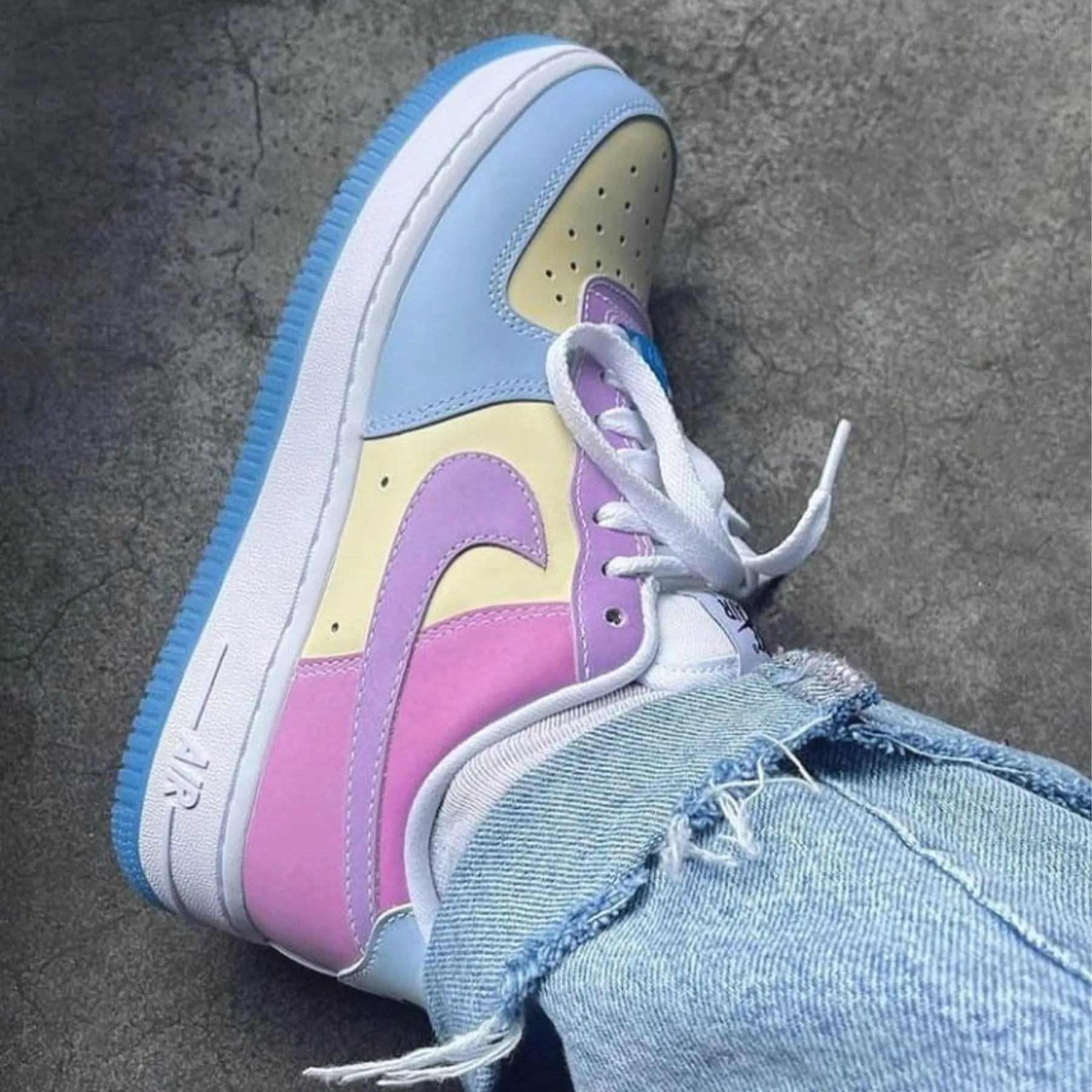 Nike Air Force 1 '07 LX Wmns 'UV Reactive'