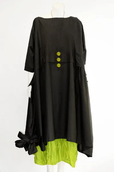 Ono Dress in Black Carnaby