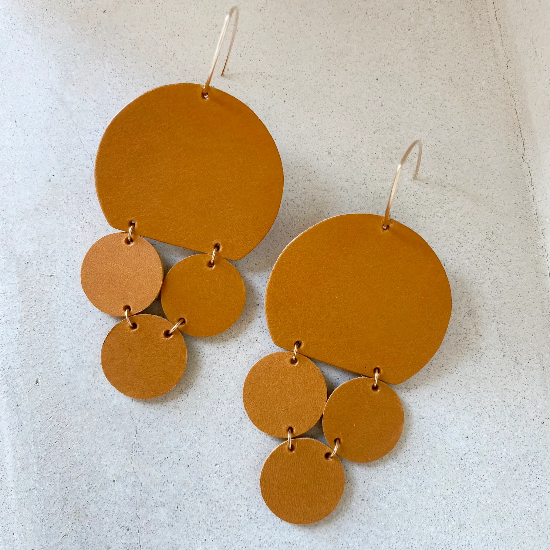 Paloma Leather Earrings in Honey